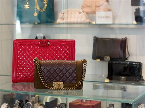 second hand handbags dubai|luxury handbags dubai.